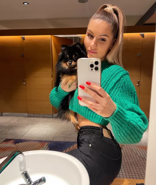 Can I have a bandage because I just scrapped my knee falling for you? Can I have a bandage because I just scrapped my knee falling for you?