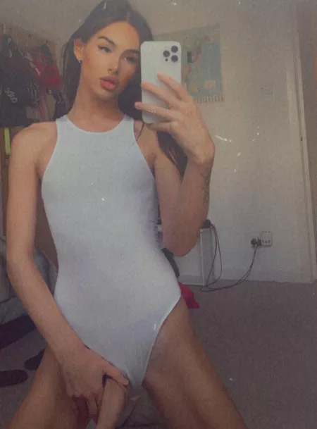 Can I have a hand ? ๐ Can I have a hand ? ๐