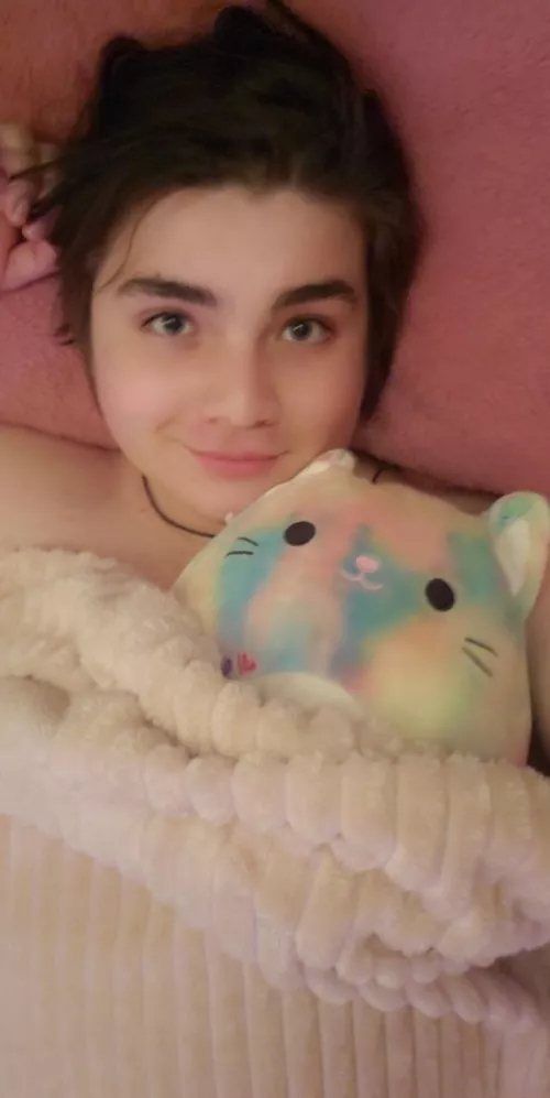 Can I please have sum attention? 😭😭😭