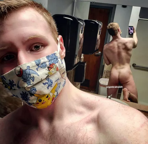 Can I send you pics like this during my workout? π