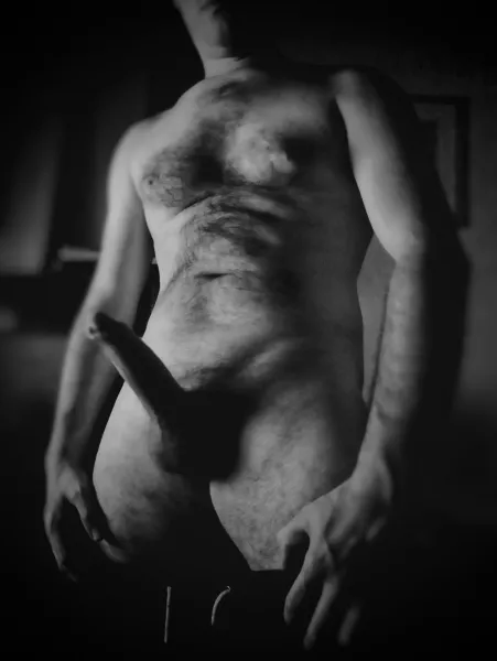 Can I turn you on and get you off in black and white? (41)