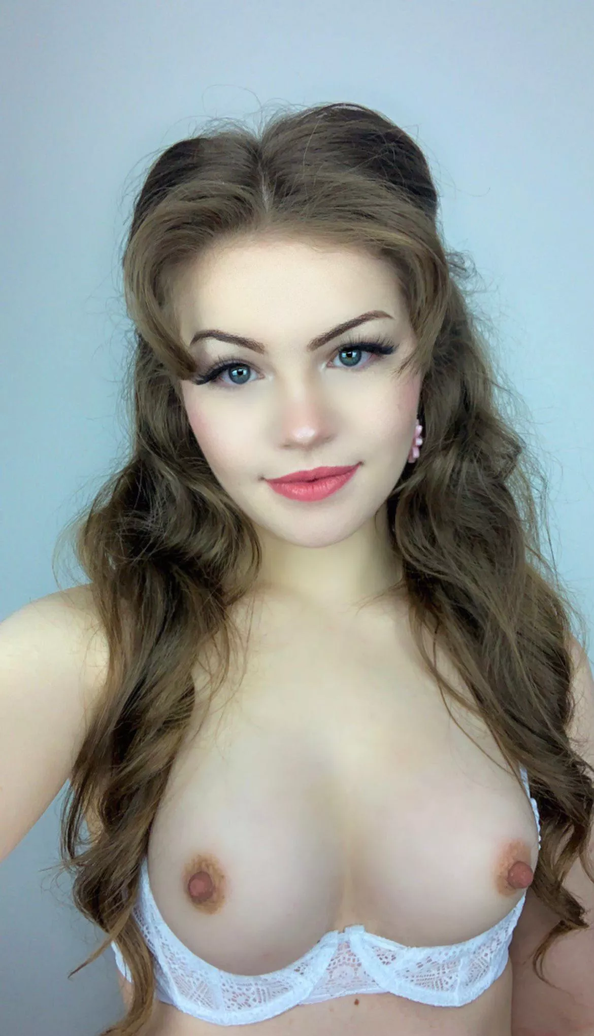 Can little tits get some love too? Can little tits get some love too?