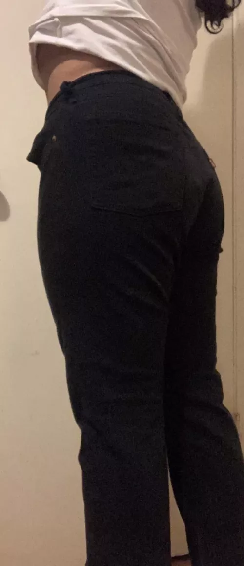 Can someone boost my ego please 🥺