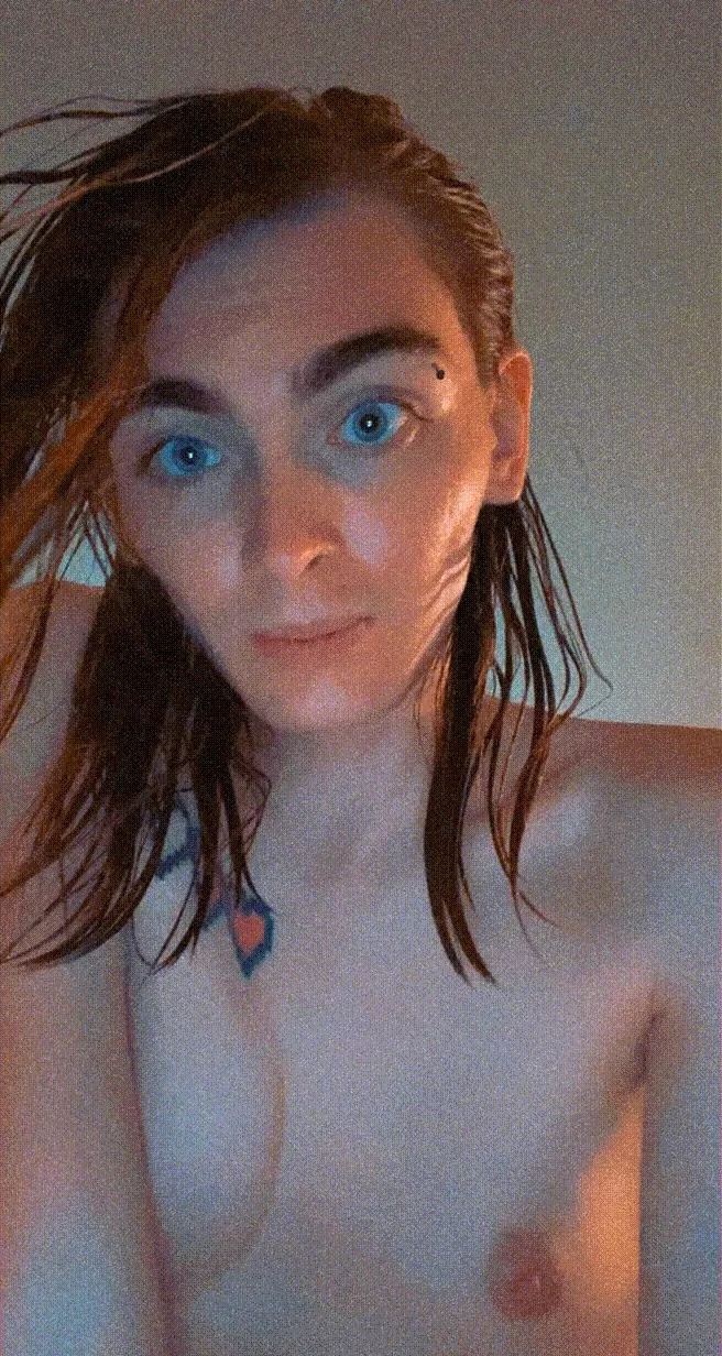 Can someone come play with me? 🥺 Can someone come play with me? 🥺