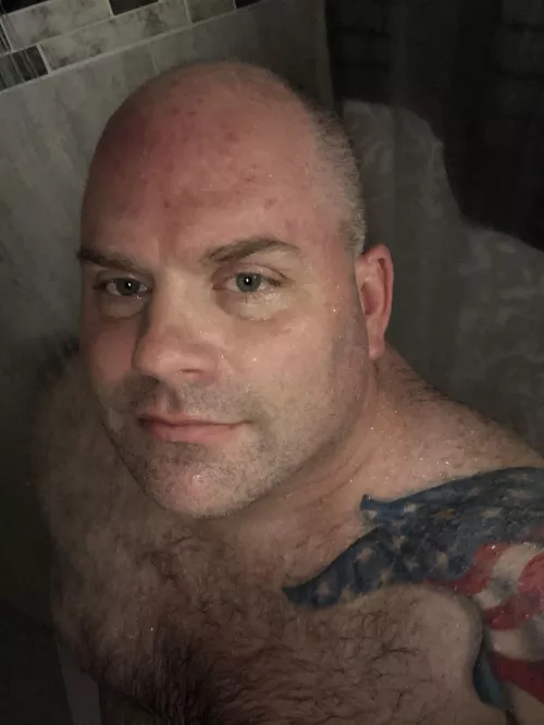 Can someone get my back?