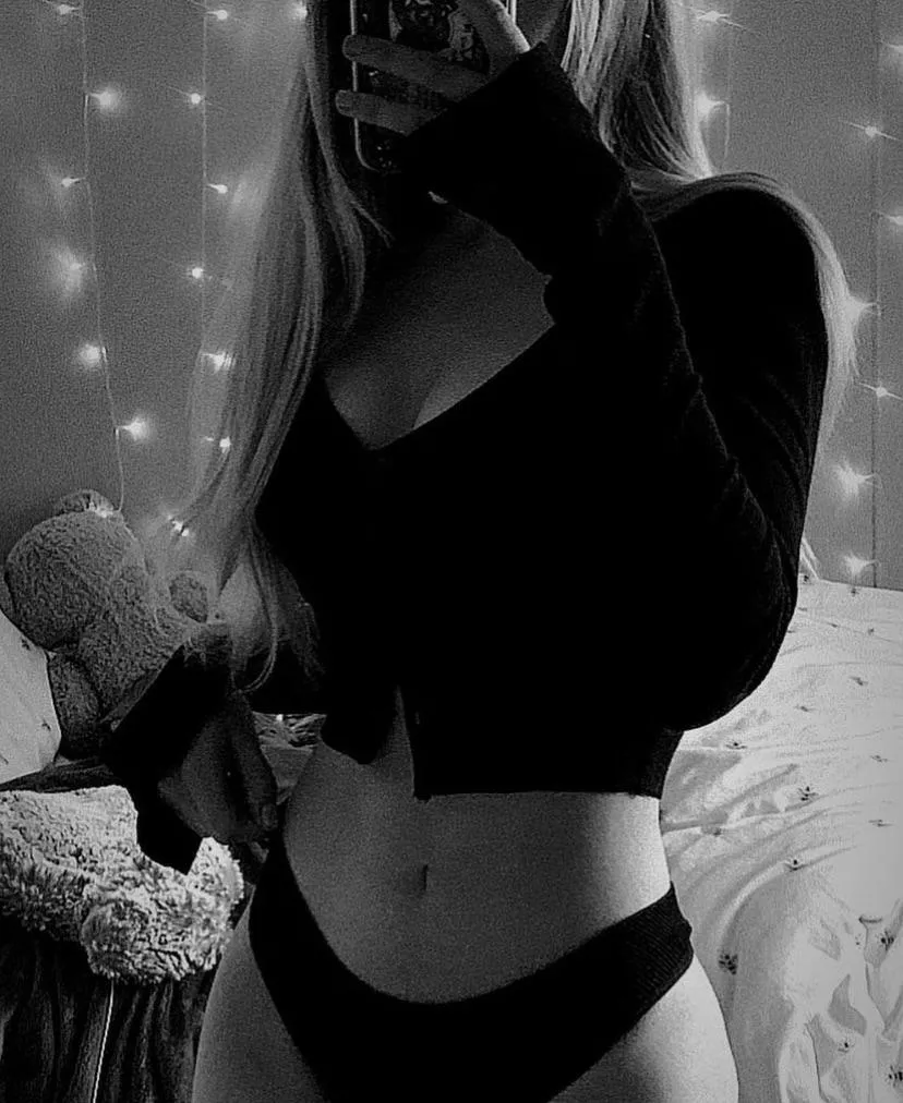 Can someone trib this teen pls. I have more pics where this is from kik is donniesdark0 Can someone trib this teen pls. I have more pics where this is from kik is donniesdark0