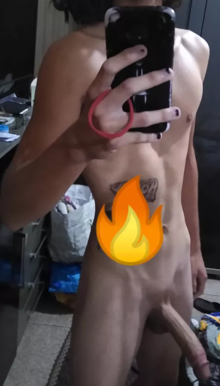 Can this attention whore get any attention?ππ
