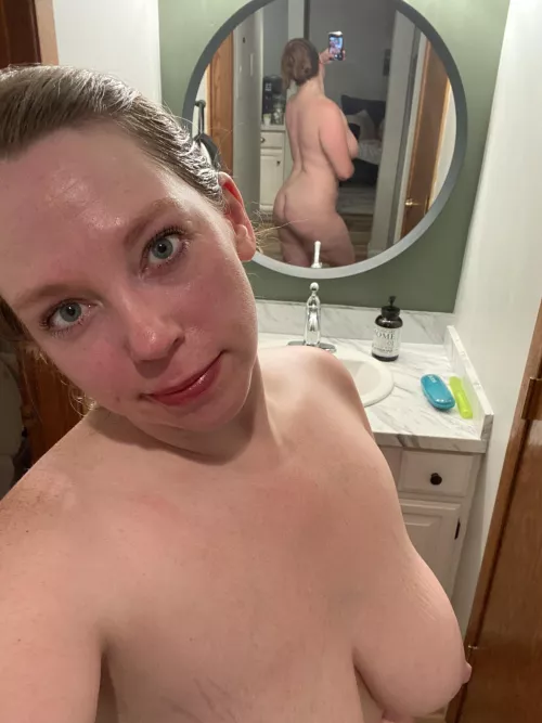 Can this mom of 2 make you hard? Can this mom of 2 make you hard?