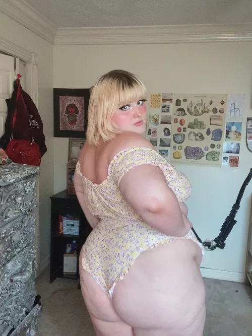 can u spank me? 🥺