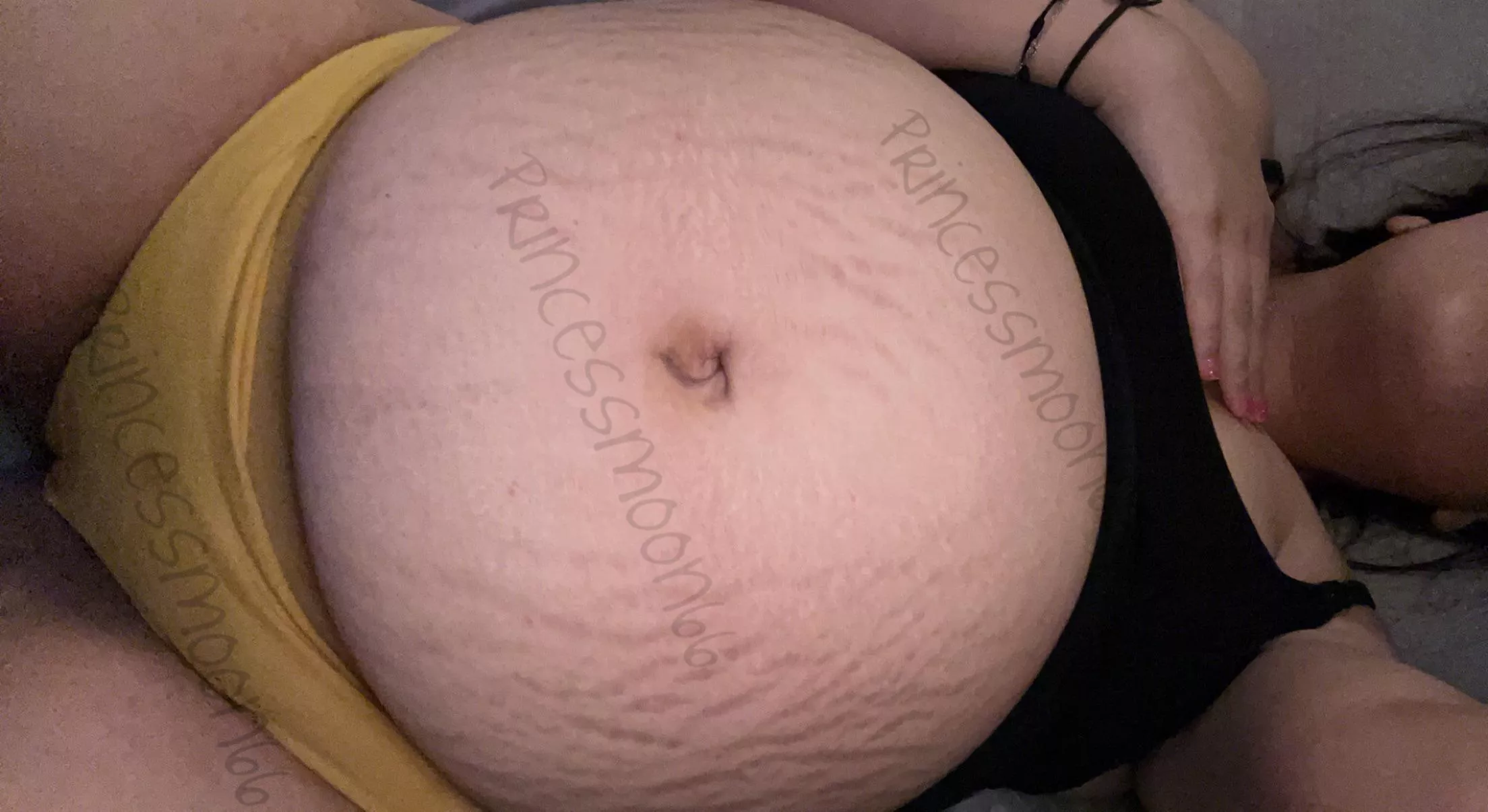 Can you cuddle my belly? ππ Can you cuddle my belly? ππ