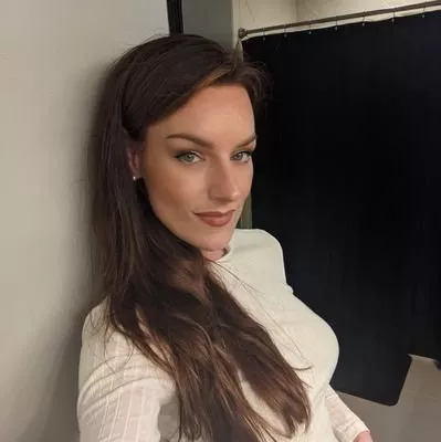 Can you feel it? That burning sensation in your loins, that tingling in your heart. You don't just want to do it you know you HAVE to do it. Kneel....submit....obey