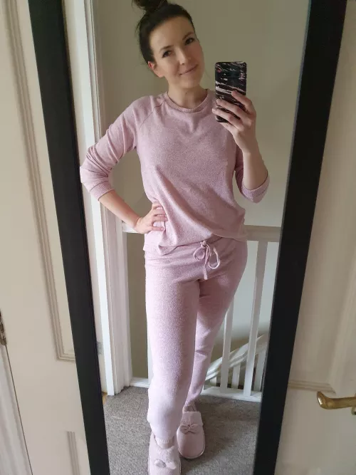 Can you guess my favourite color? ๐