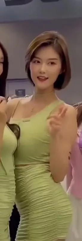 Can you recognise her? What's her name