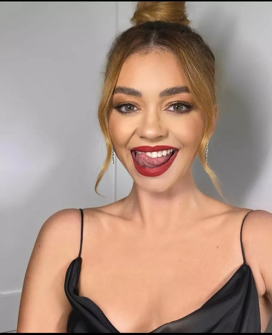 Can you rp as Sarah Hyland for me Can you rp as Sarah Hyland for me