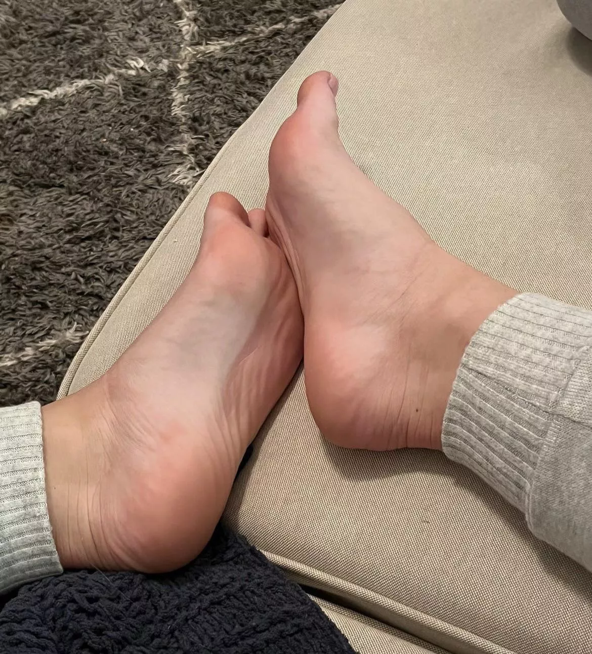 Can you rub my feet for me?