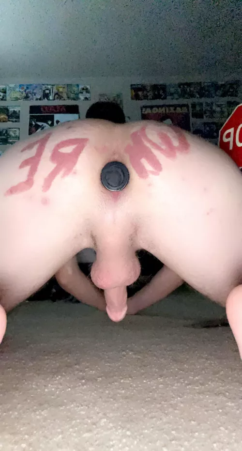 Can you take my plug out and fill me up? 💦💦💦 I want you to drip down my cock!