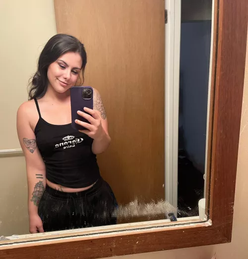 Can you tell Iβm not wearing a bra?
