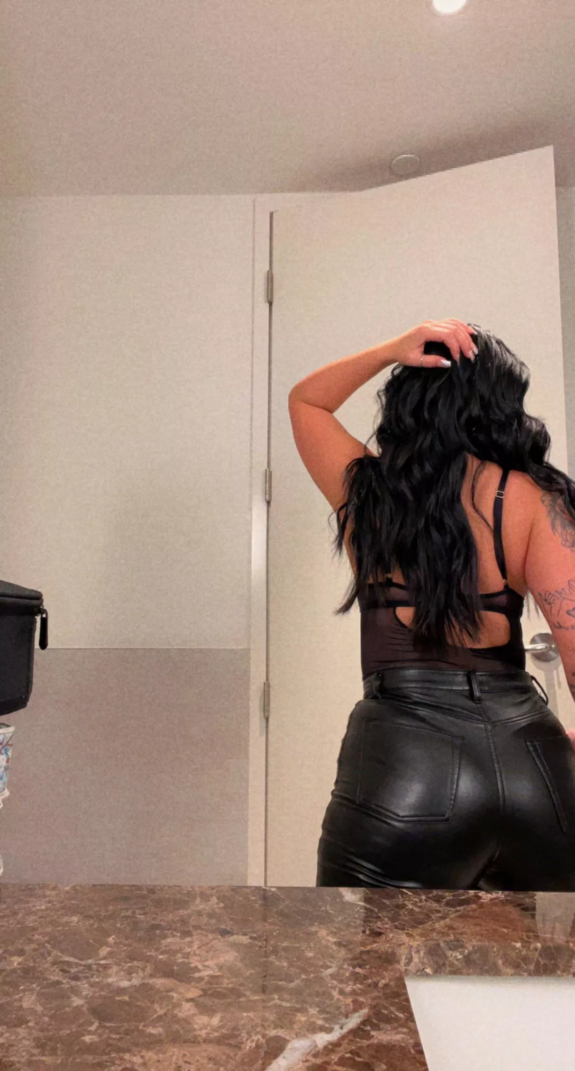 Canadian babe looking for an online sugar daddy! 🤤