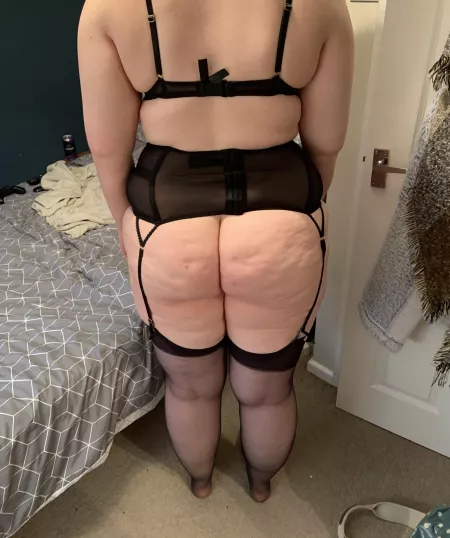 Can’t bend over in this! Help? Can’t bend over in this! Help?