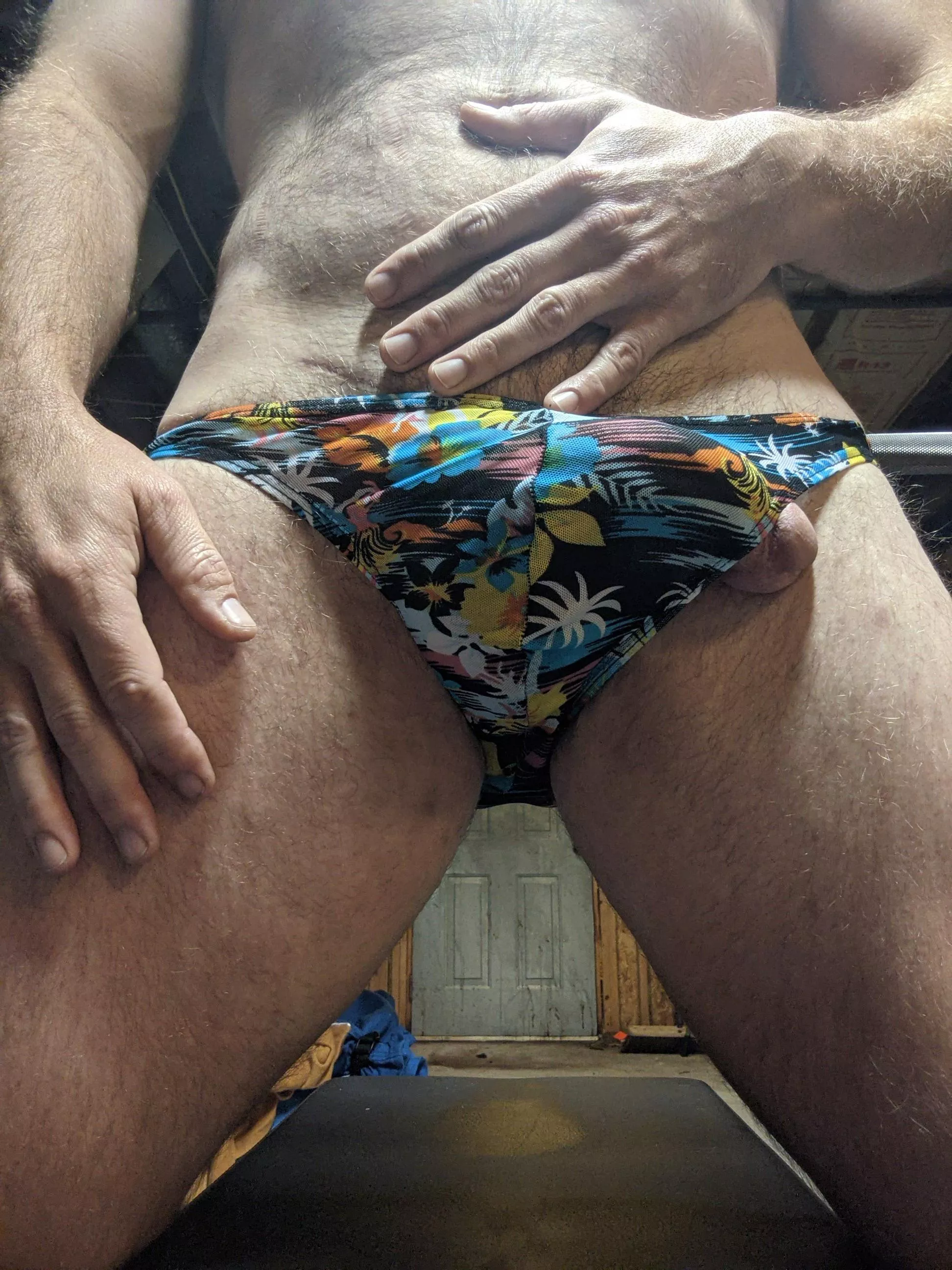 Can't contain him Can't contain him