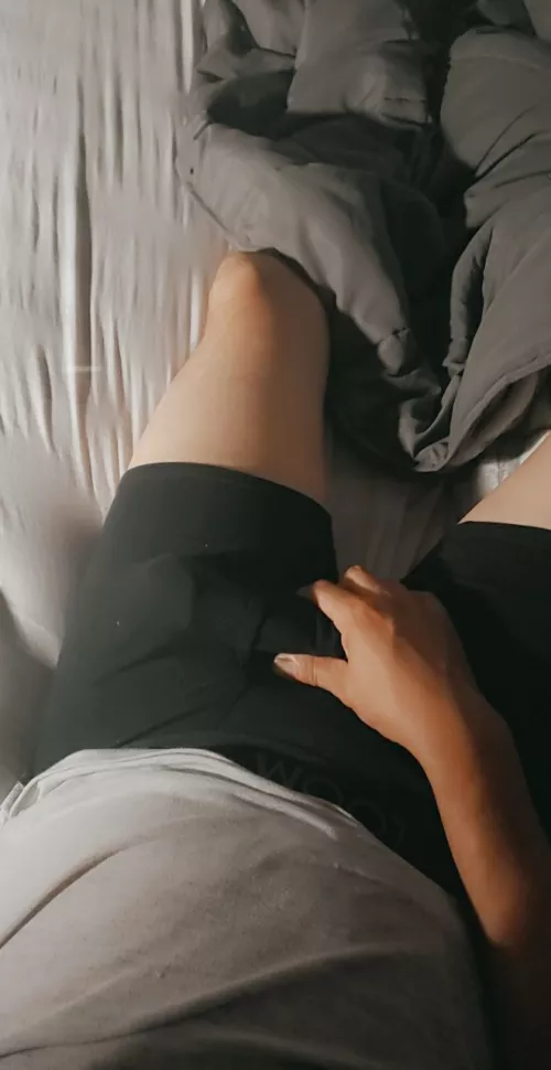 can't fall asleep ๐