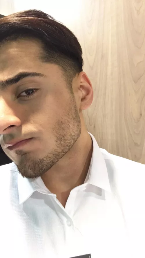 Canโt get myself to smile. Canโt get myself to smile.