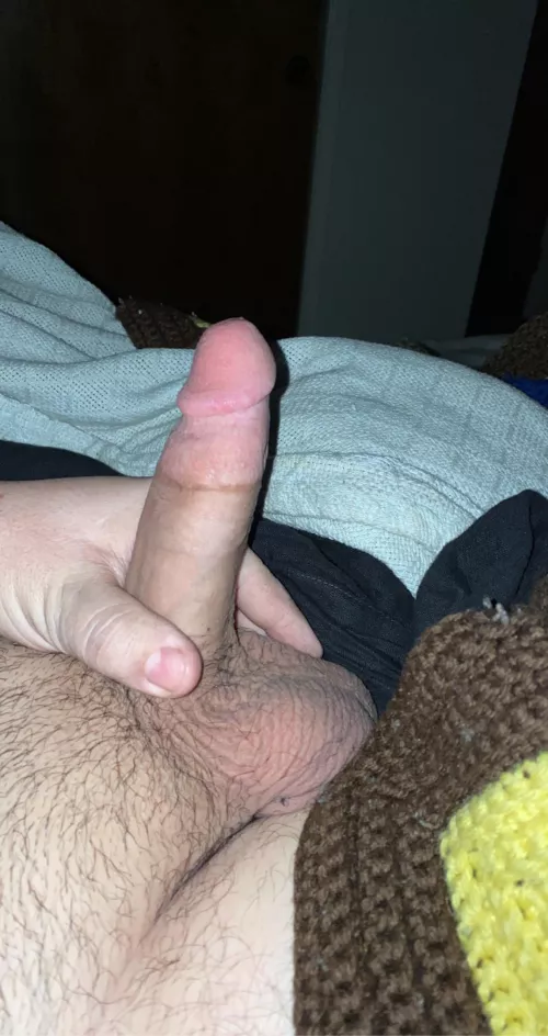 Can’t let morning wood go to waste 😏