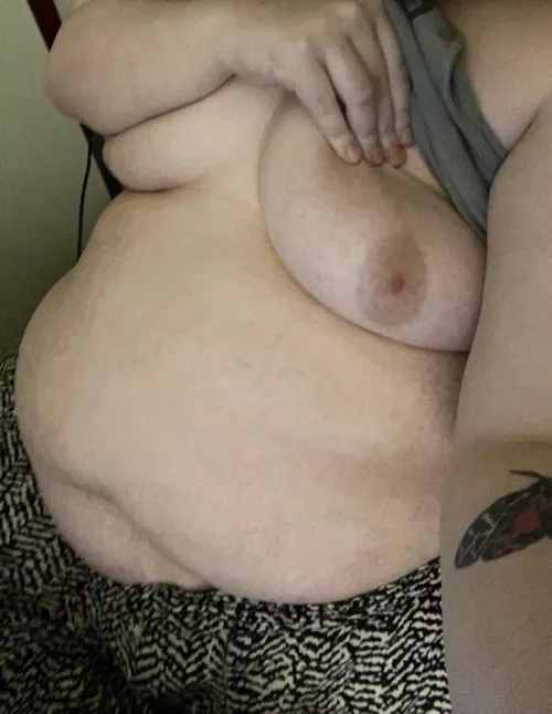 Cant sleep, here’s my tits.
