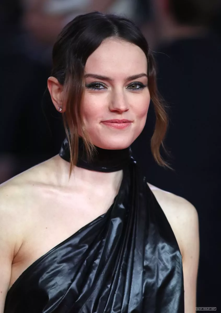 Can't stop cumming for Daisy Ridley Can't stop cumming for Daisy Ridley