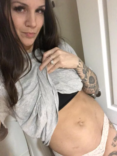 Canโt wait for my Tonal to get here.. definitely working out naked ๐คค