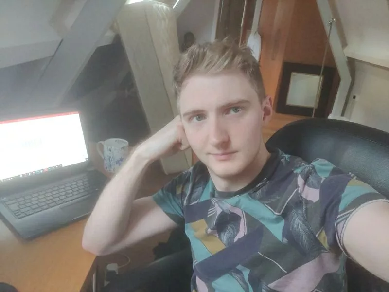 Can't wait to put bad screen away and switch to good screen