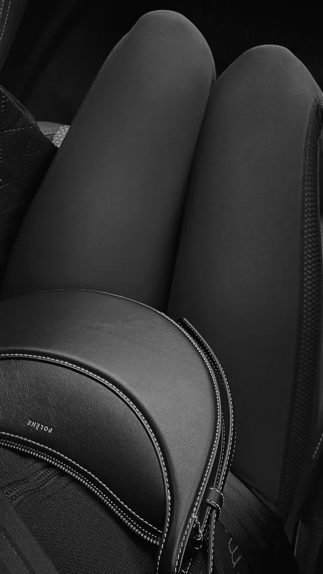 Car Thighs