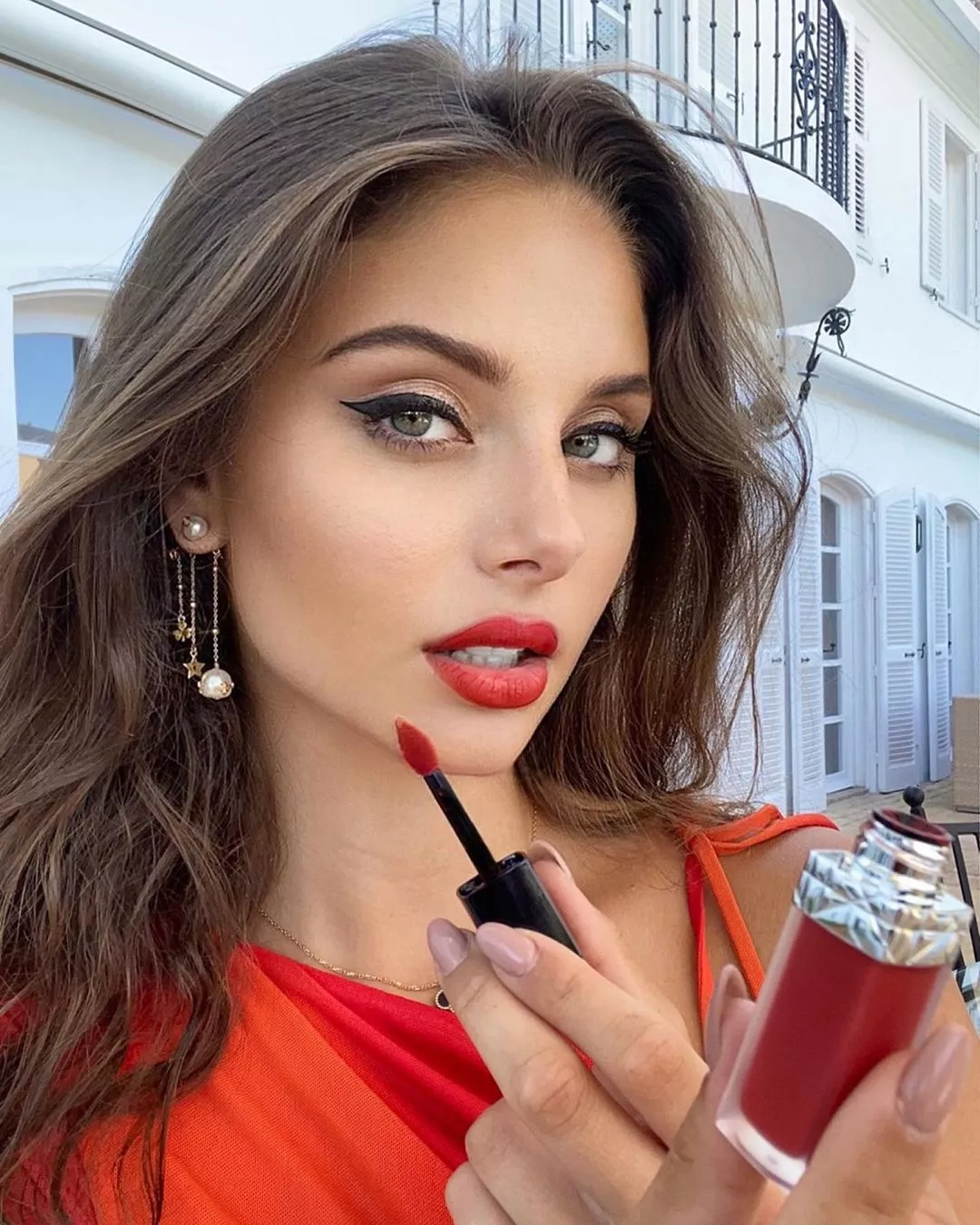 Carina Zavline Carina Zavline