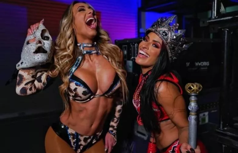 Carmella's shape π