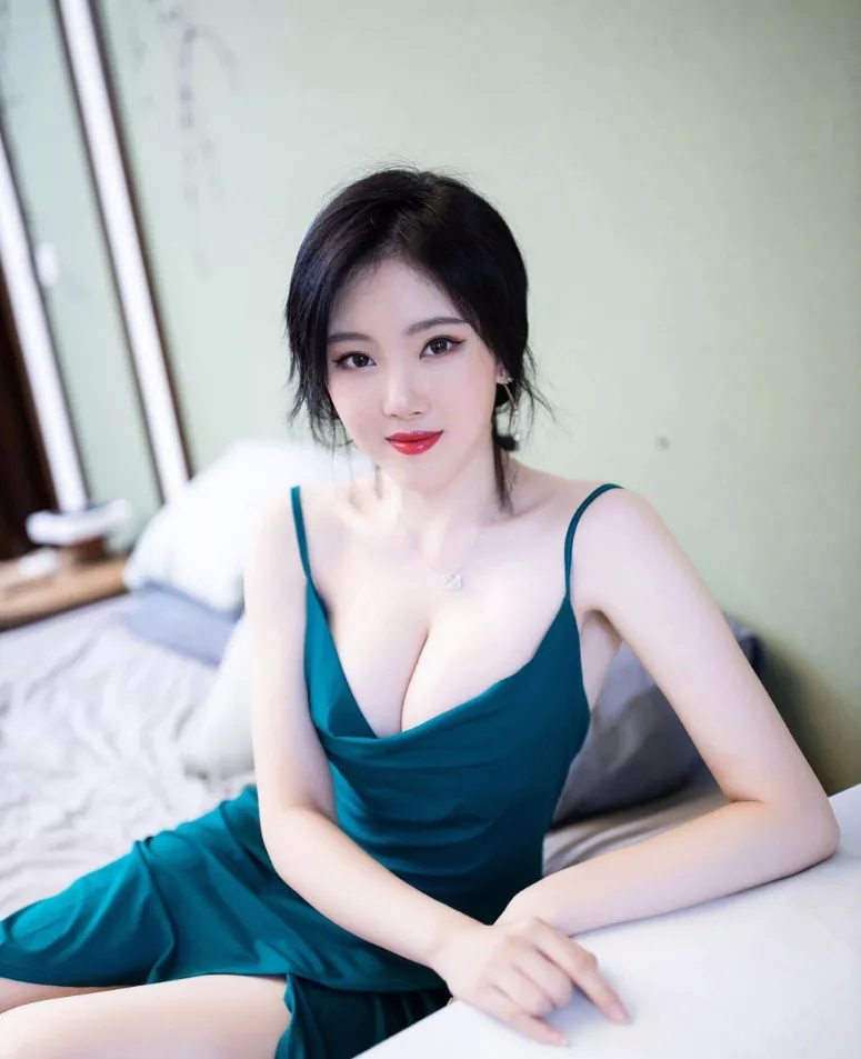 Cathy, sexy asian girl Cathy, sexy asian girl