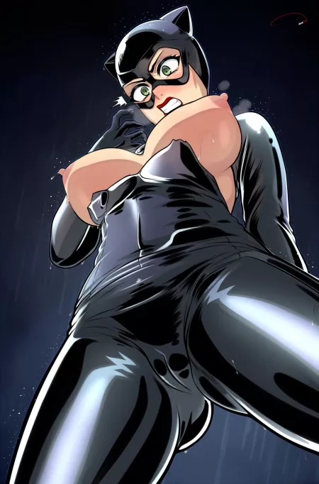 Catwoman costume feature (AldhaRoku) Catwoman costume feature (AldhaRoku)