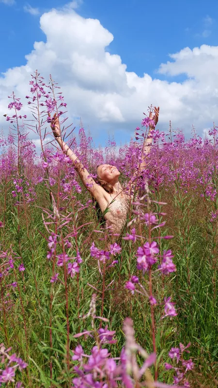 Celebrating 1000 karma here on Reddit!! Finally cracked the code of how to gain karma. Reddit is fun, thanks to all you lovely comments and connections ❤🤗😘🙏🏼🌿 Celebrating 1000 karma here on Reddit!! Finally cracked the code of how to gain karma. Reddit is fun, thanks to all you lovely comments and connections ❤🤗😘🙏🏼🌿