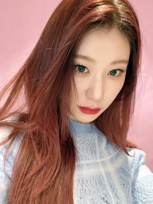 Chaeryeong Chaeryeong