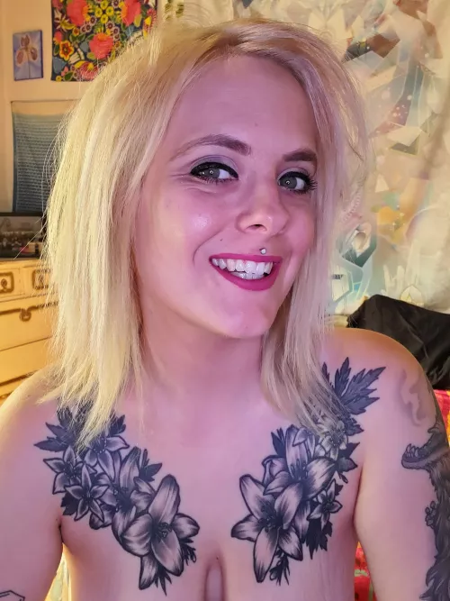 Channeling 2000's blonde💋