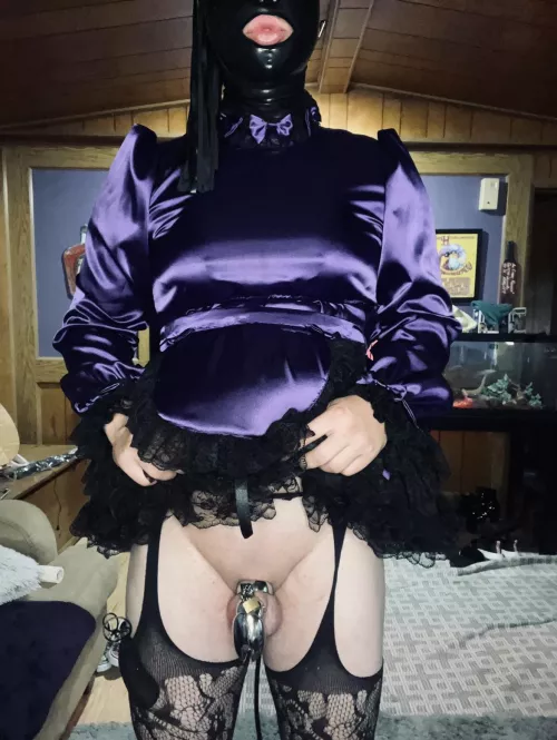 🚨 chastity inspection 🚨 what kind of device do you wear?