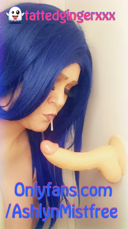 Check out my FREE Onlyfans or add me on Snapchat!! ? tattedgingerxxx