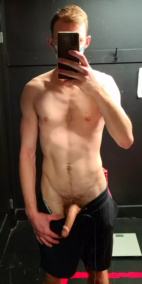 Checking out the gym lighting