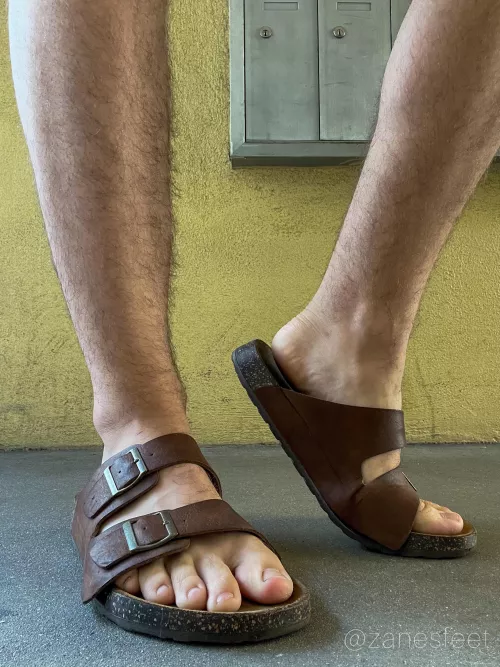 Cheddar cheese feet 🦶🏻