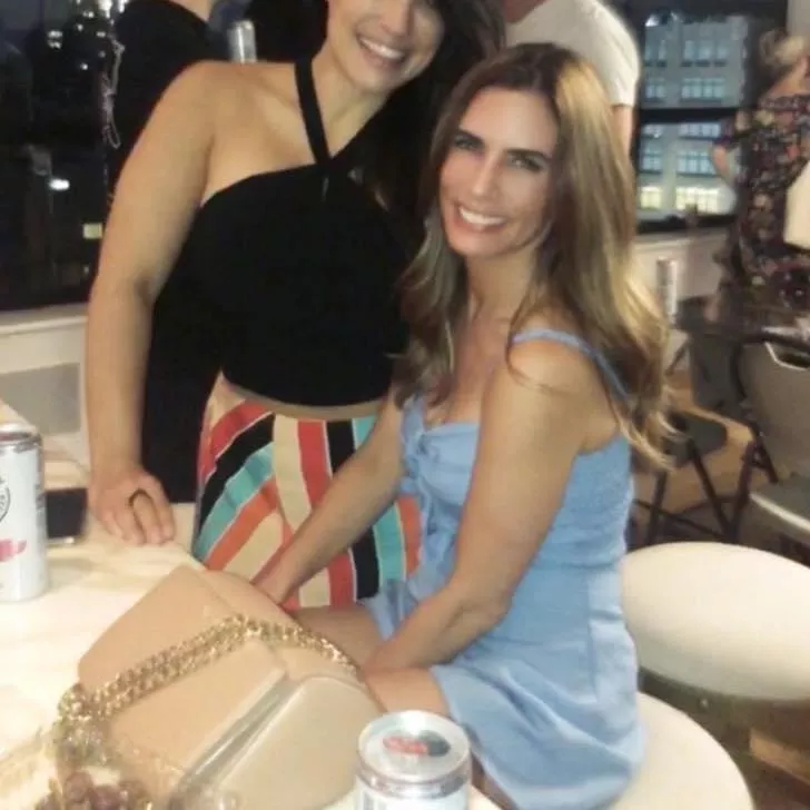 Chelsea’s sister Gloria