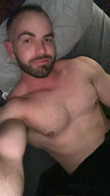 Chest hair, donāt care