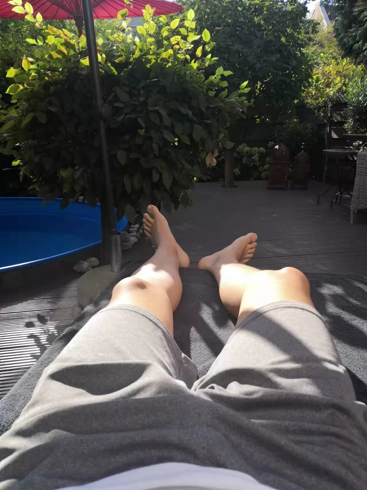 chilling in the garden