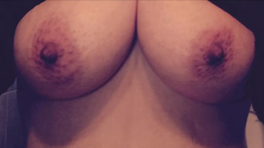 Chilly mom titties