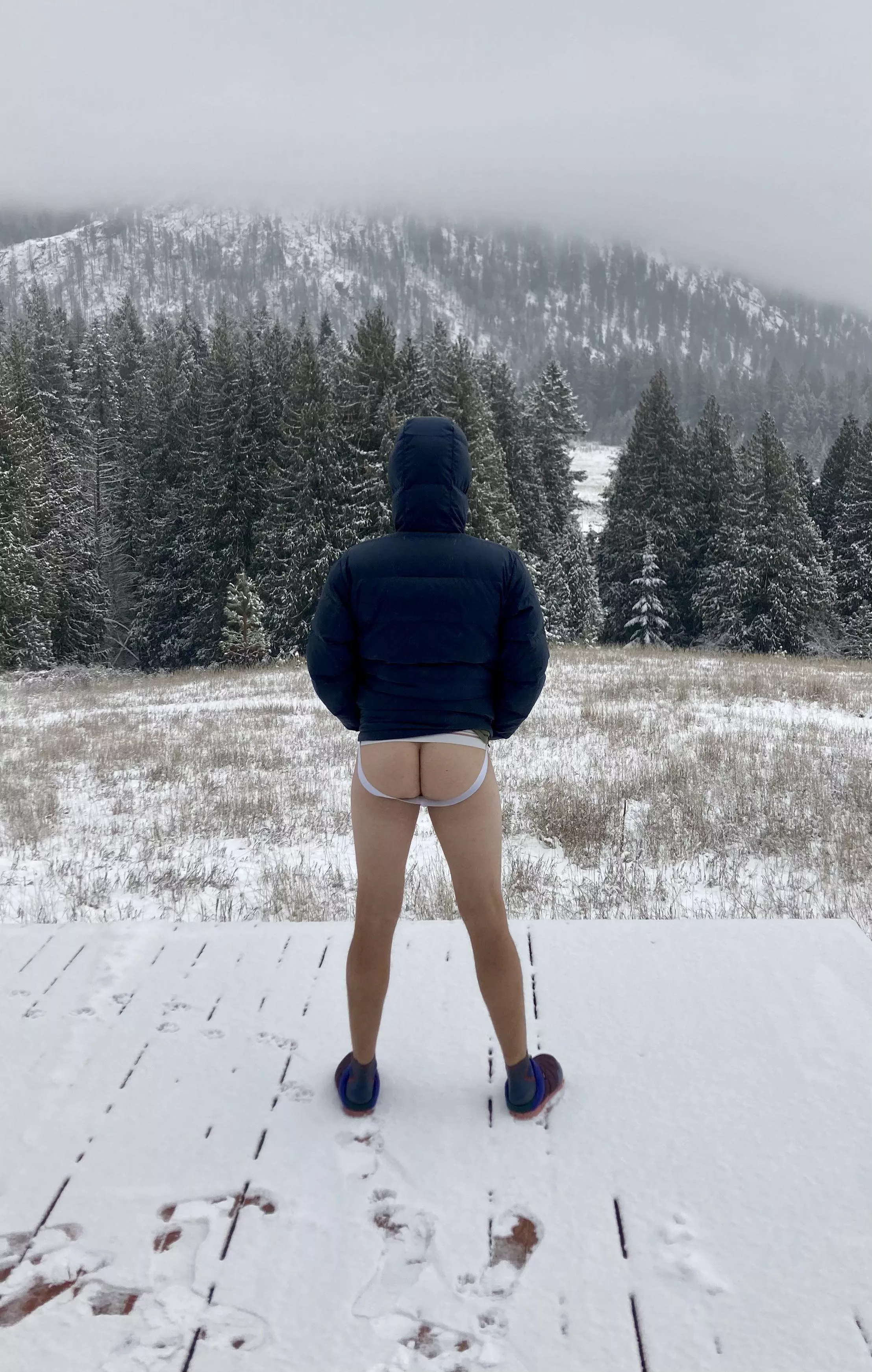 Chilly morning on the deck