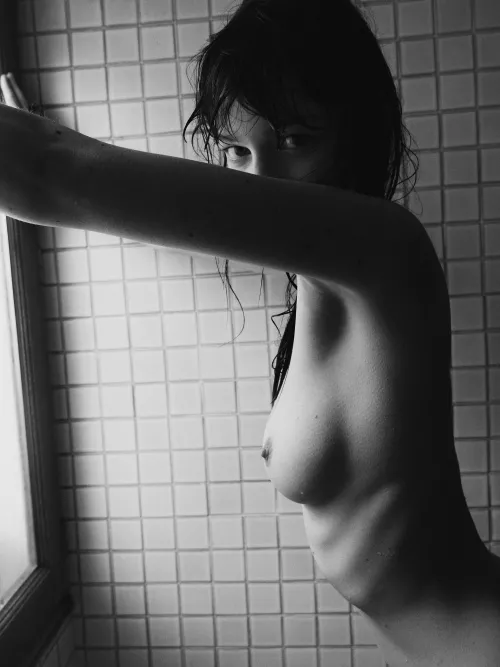 Chloé Bechini by Yves Mourtada