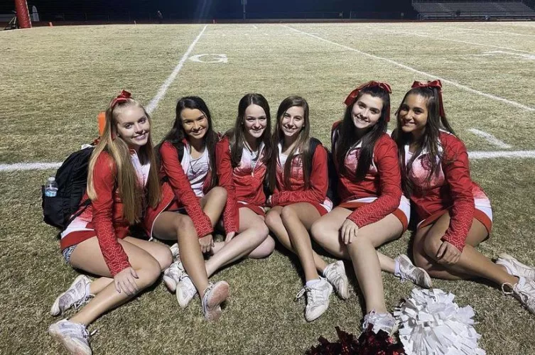 choose your cheerleader ;) or rank them